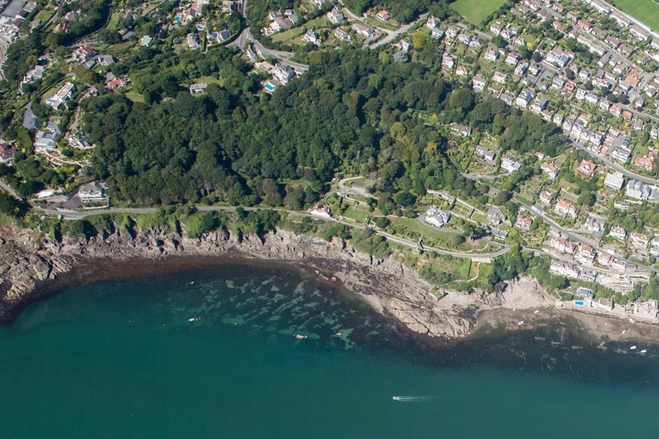 Aerial view of Woodcot and its surroundings